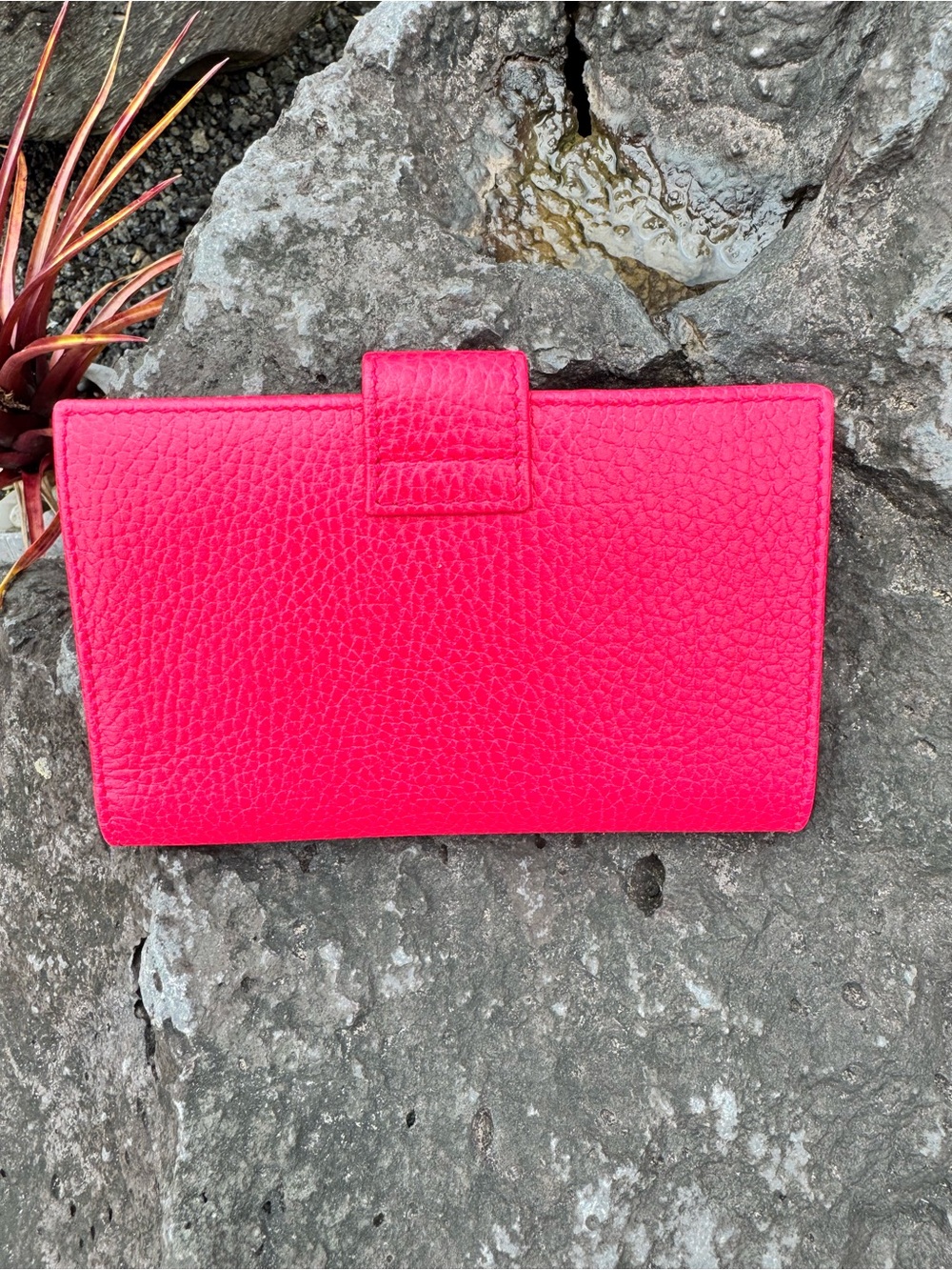 Gucci Pebbled Leather Continental Wallet Hot Pink Made in Italy